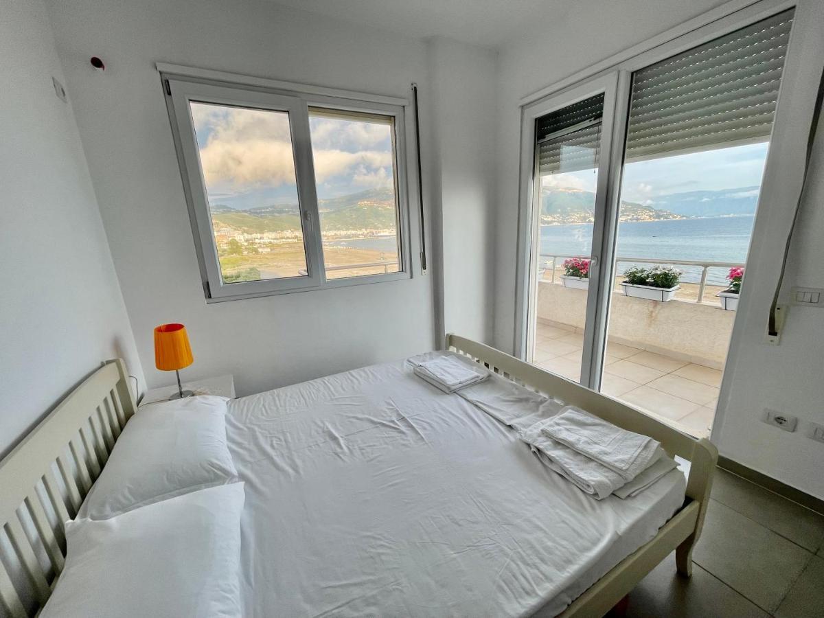 Seaview Apartments Rental Вльора Екстер'єр фото