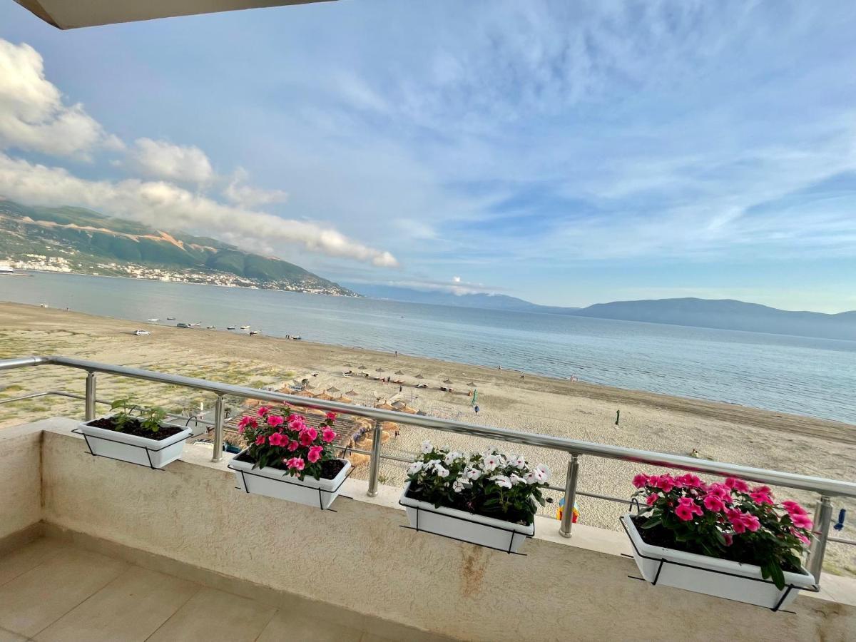 Seaview Apartments Rental Вльора Екстер'єр фото